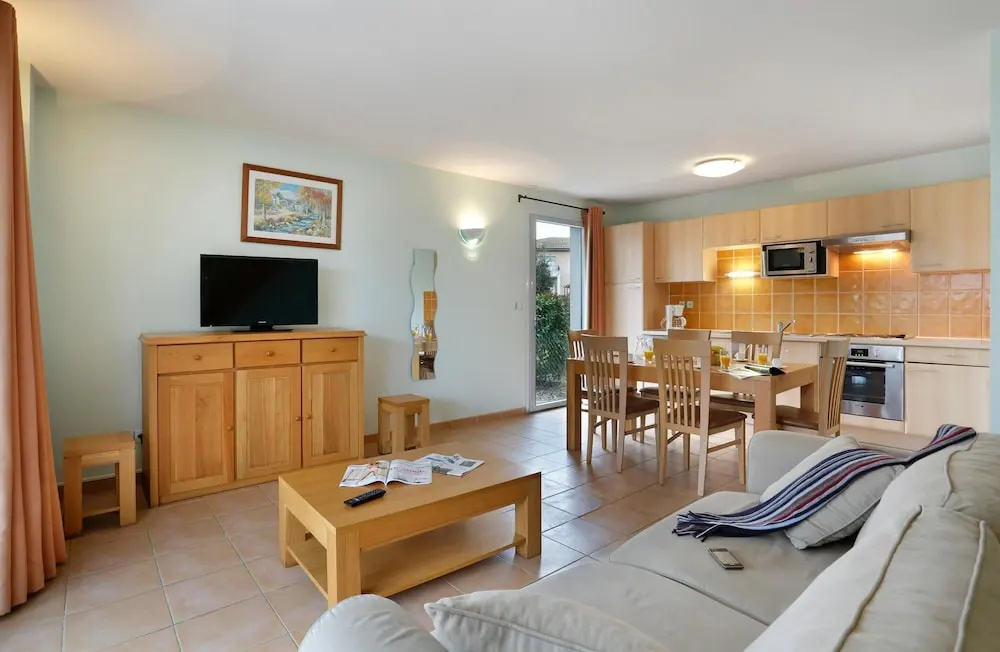 Voir la photo 4 — Holiday Home for 8 in a Secure Estate