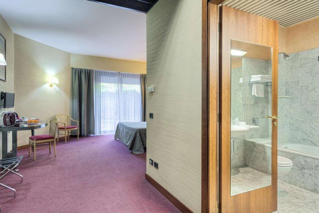 Hotel photo 24