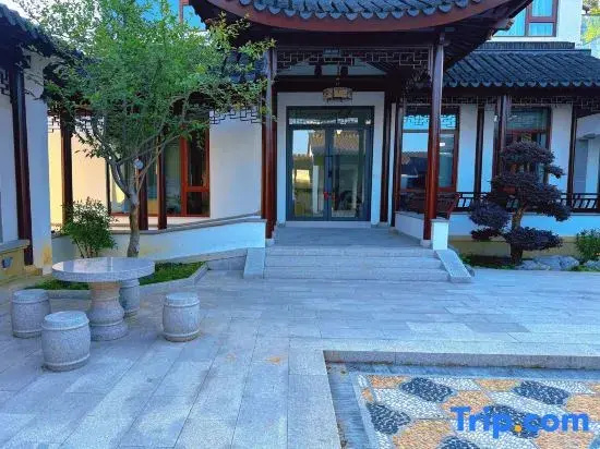 Wuzhiyu·Su-Style Garden Sunrise Lake View Courtyard Villa (Taihu Xishan Branch)
