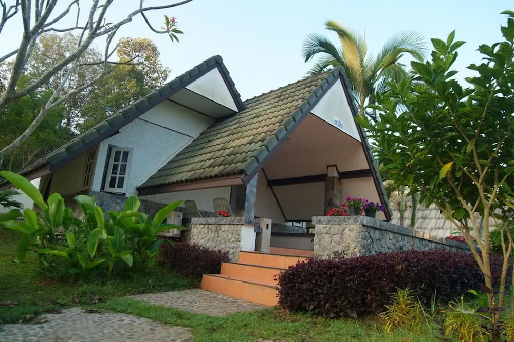 Двухместный коттедж c 1 комнатой 2 отдельные кровати в Phudara Resort