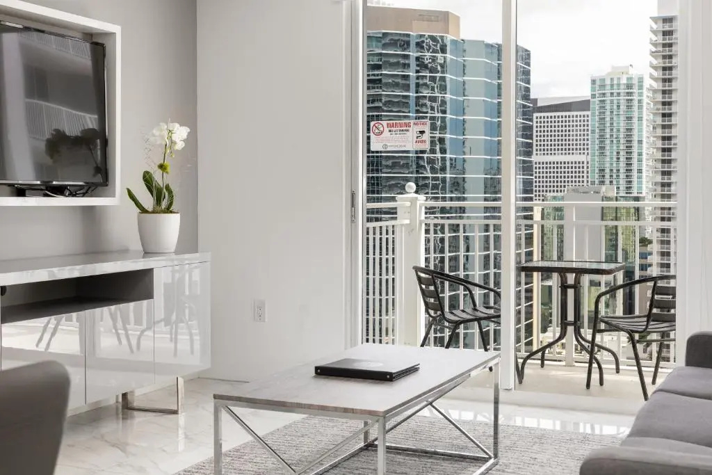 2 Bedrooms Luxury Suite with balcony