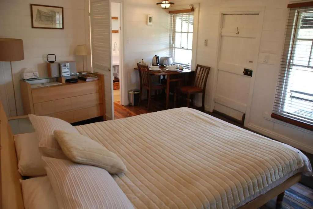 Deluxe Double room with view full double bed