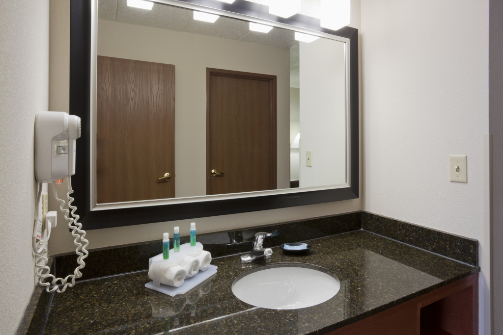 Holiday Inn Express & Suites Bloomington - MPLS Arpt Area W by IHG - Général