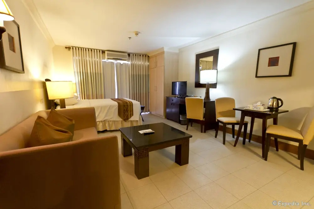 1 Bedroom Suite with balcony