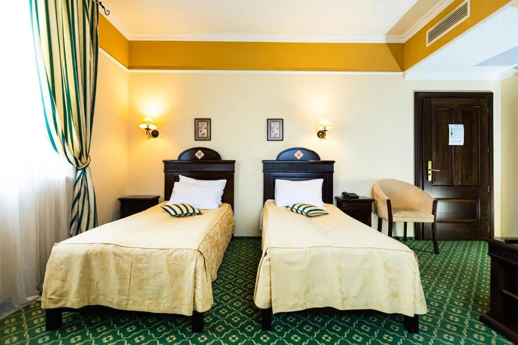 Standard Double room with balcony (twin beds)