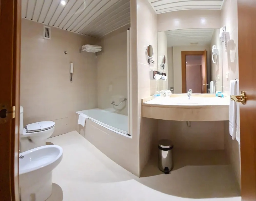 Hotel Los Bracos by Silken - Chambres