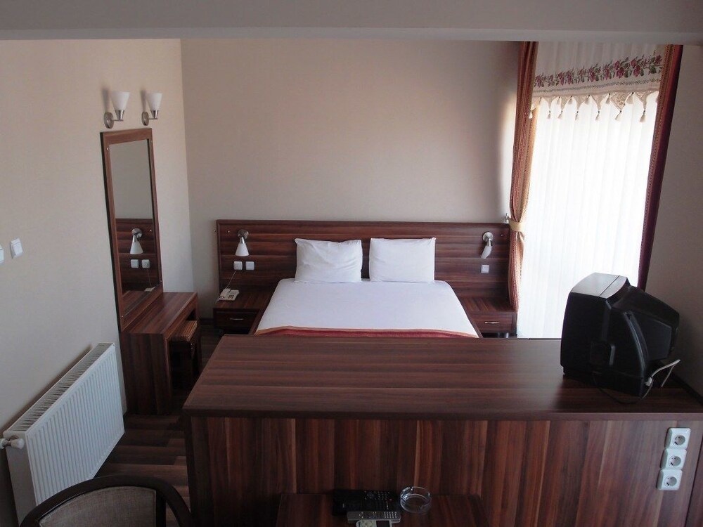Otel Tirem — 4