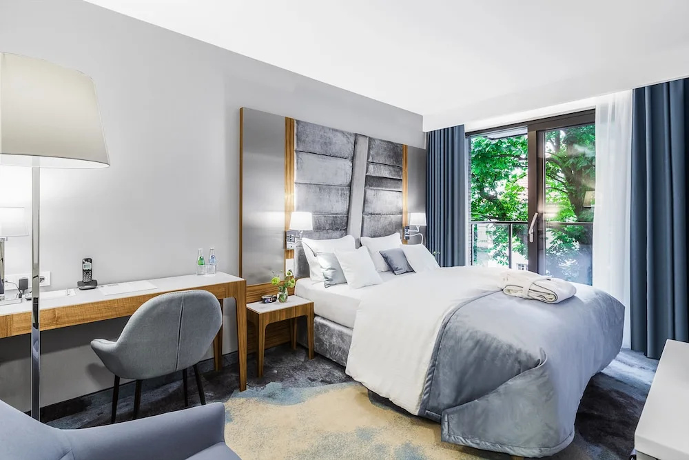 Economy Double room with balcony (full double bed)