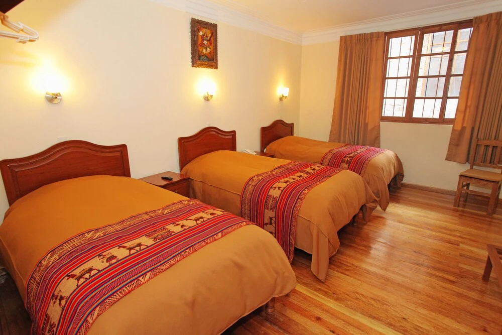 Standard Triple room with balcony