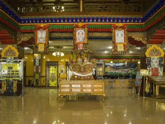 Gangjian Hotel by null