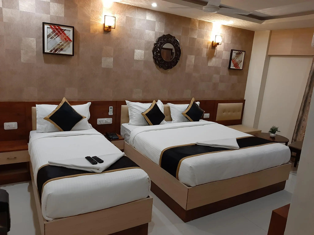 Deluxe Triple room