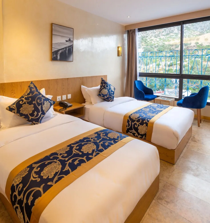 Deluxe Double room with mountain view (twin beds)