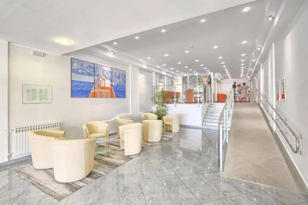 Hotel photo 17