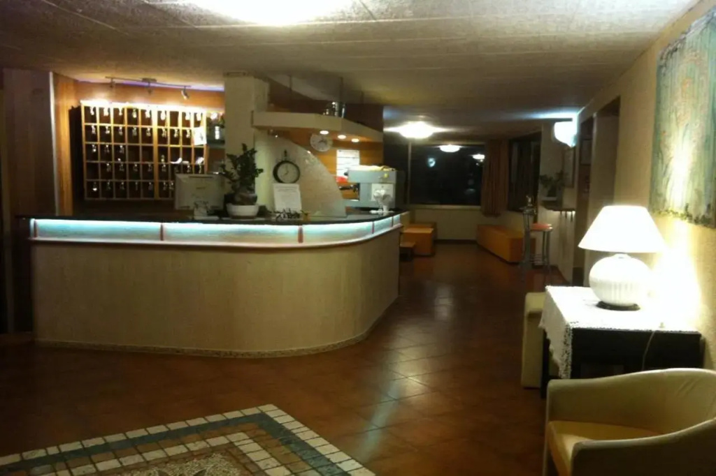 Hotel photo 12