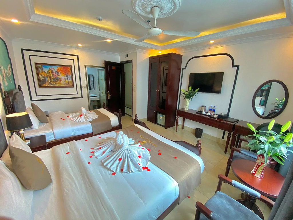 Nam Cường X Hotel in Hanoi
