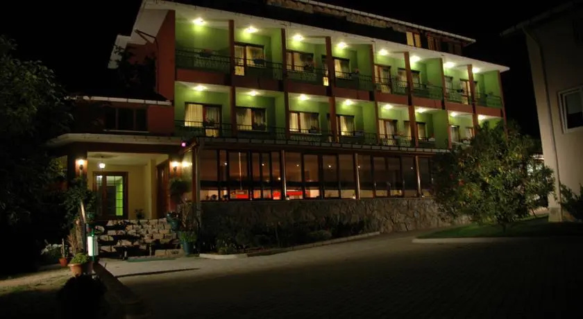 Hotel photo 1