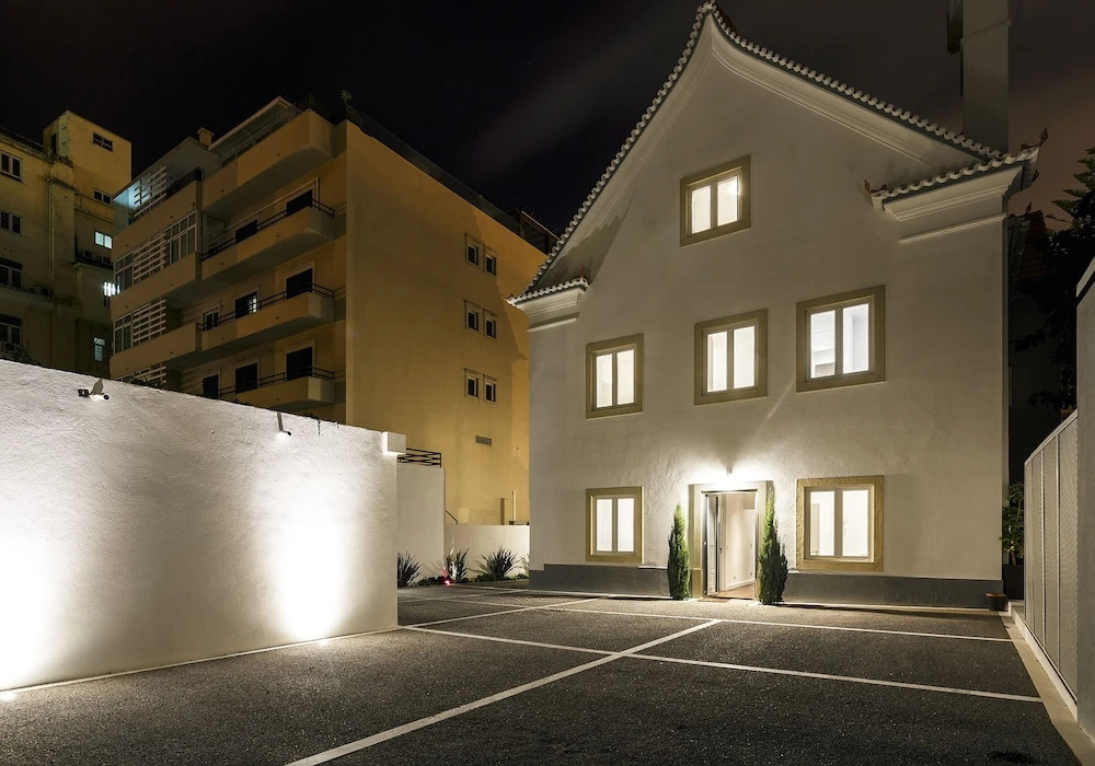 Chalet Estoril Luxury Apartment