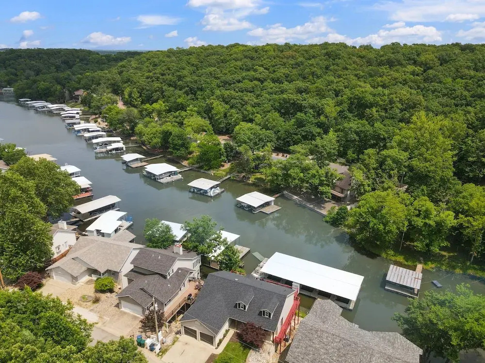 Lux Lakehouse w/ 2 Living Areas, Screened Porch & Dock Access at 22mm