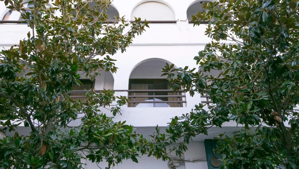Spacious Apartment Next To Metro - Marousi