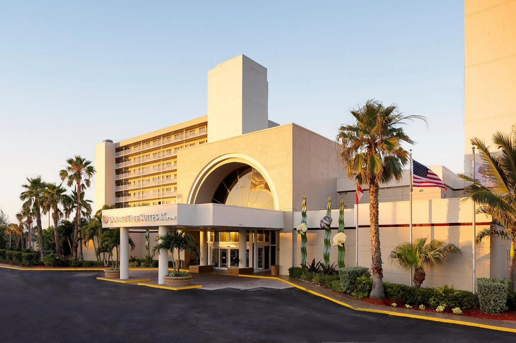 DoubleTree Suites by Hilton Melbourne Beach Oceanfront