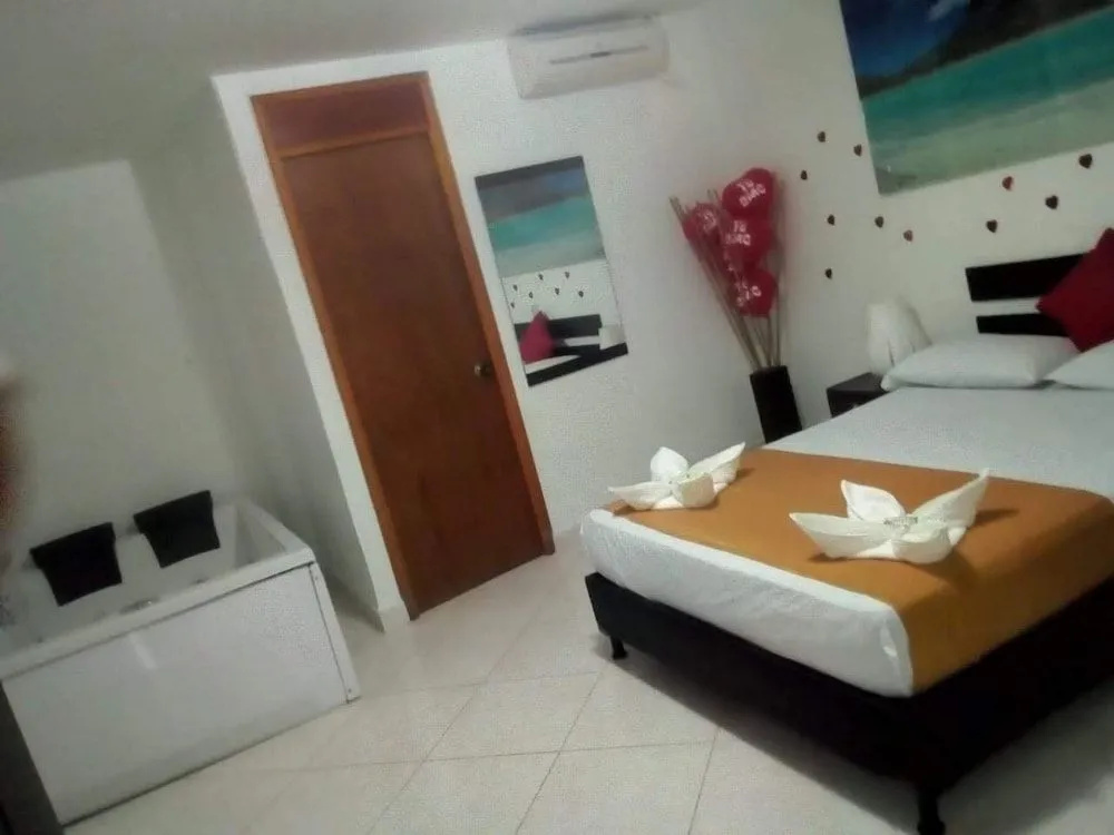 Hotel photo 1