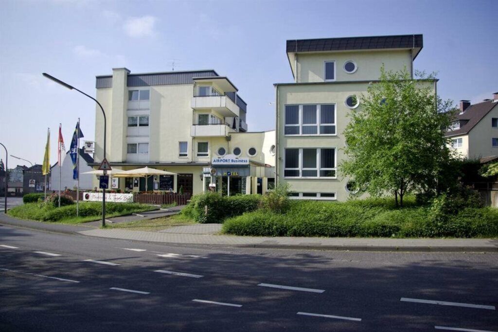 Airport BusinessHotel Koeln image