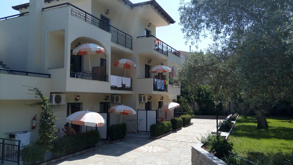 Estrella Delmar Studio