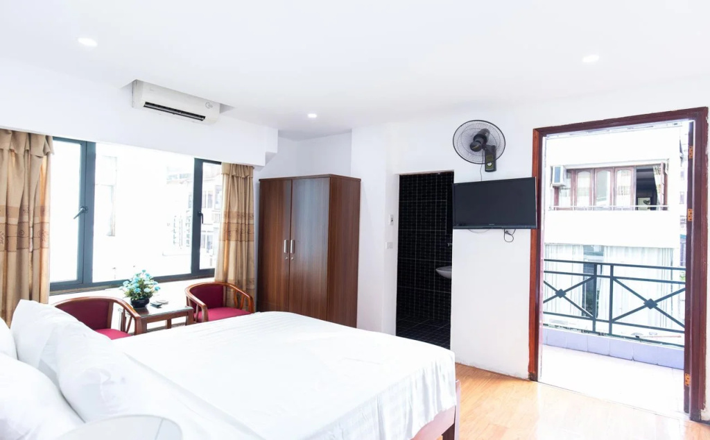 Bedroom