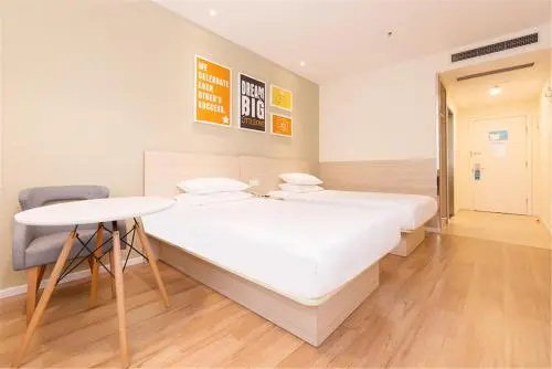 Hanting Hotel Xi'an Jianzhang Fengdong New District