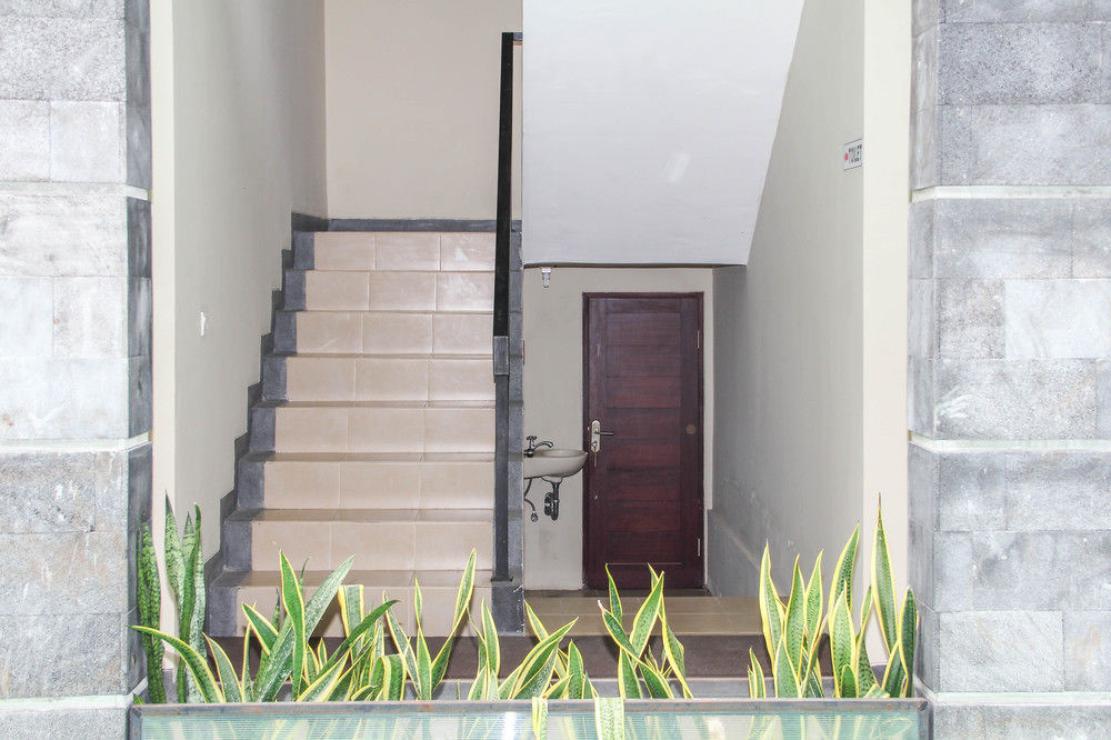 Airy Denpasar Barat Pura Demak Gang Marlboro Bali