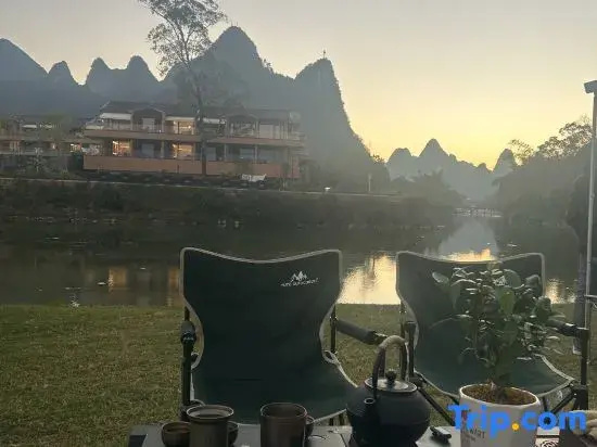 The countryside homestay outside the mountain