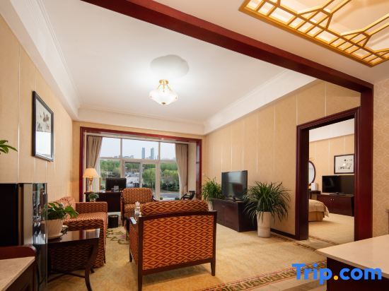Люкс Executive с видом на сад в Ningxia Yuehai Hotel