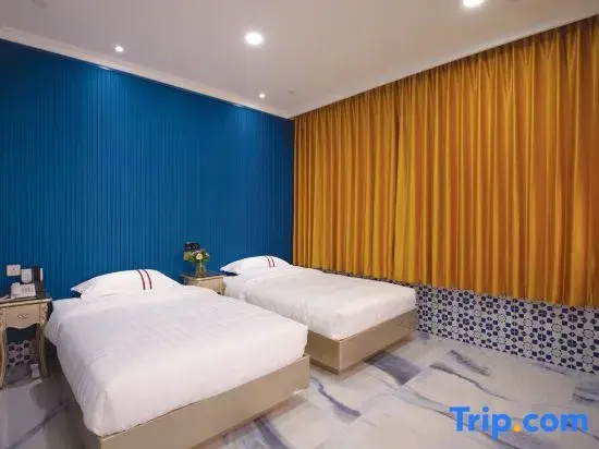 Standard Double room (twin beds)