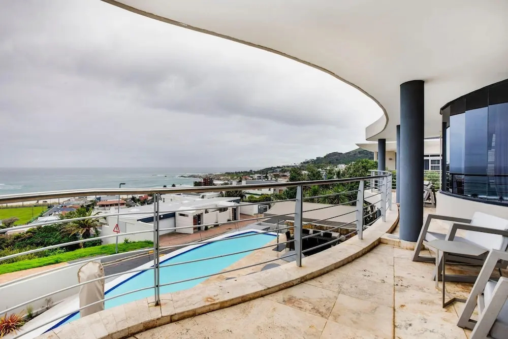 Luxury Villa w Large Patio Private Pool Wescamp