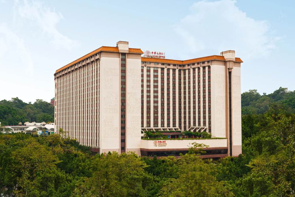 China Hotel — фото