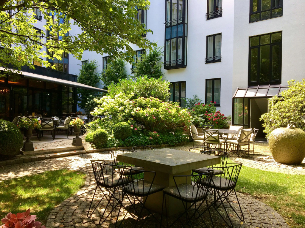 Hotel photo 25