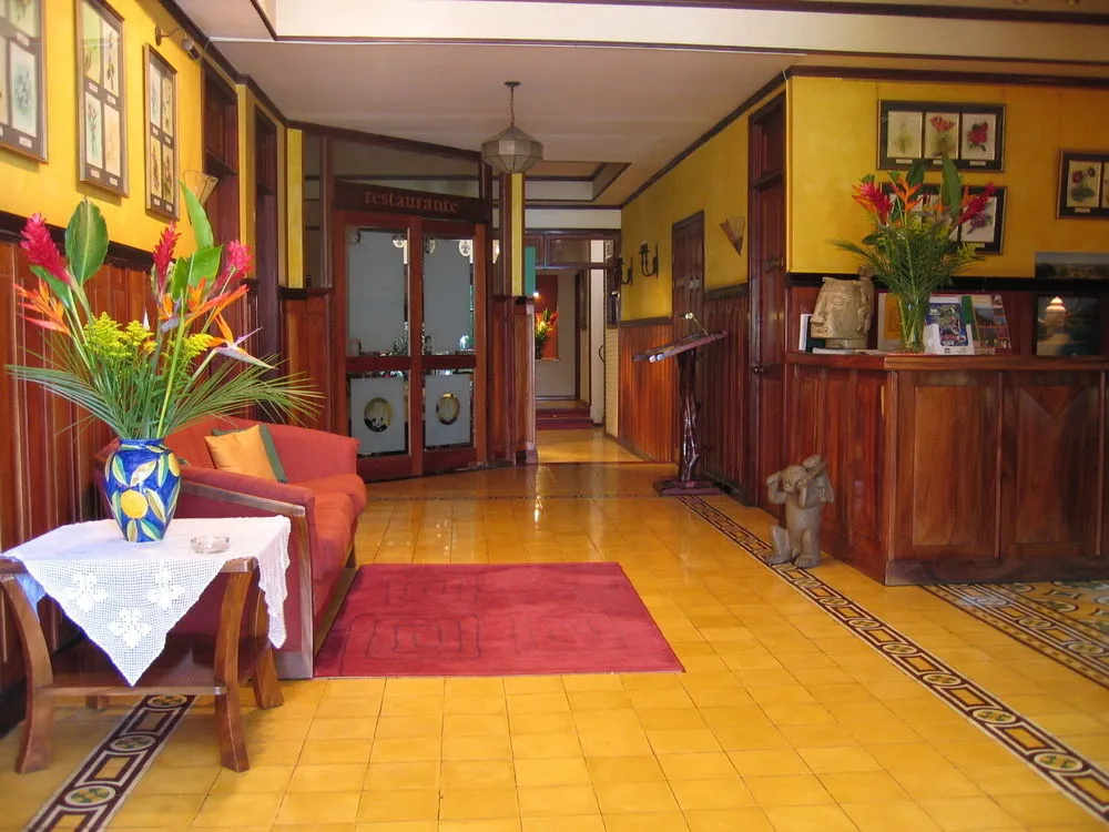 Hotel Fleur De Lys - 2
