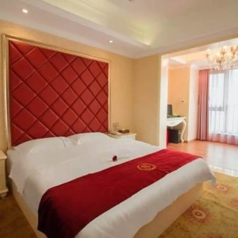 Yuntong Holiday Hotel - фото 5