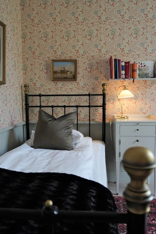 Standard Single room (single bed)