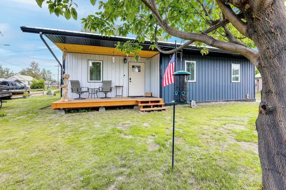 Walk to Dtwn: Dog-friendly Retreat in Fairbanks!