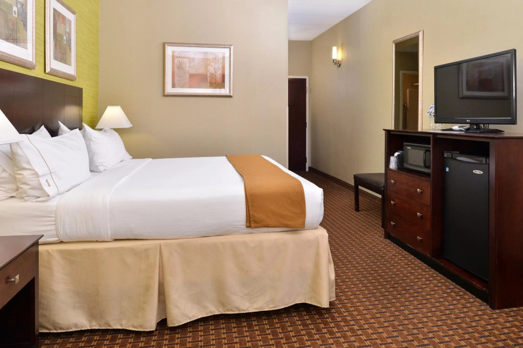 Holiday Inn Express and Suites Indianapolis W- Airport Area by IHG - Chambres