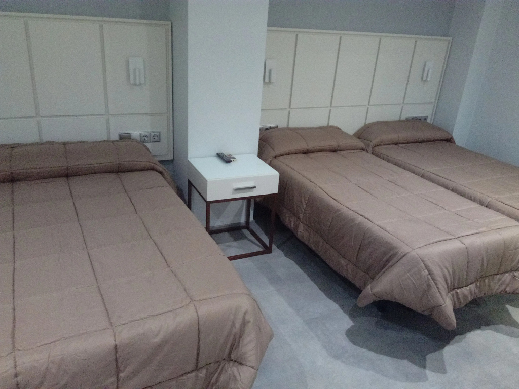 Hostal Loimar - фото 3
