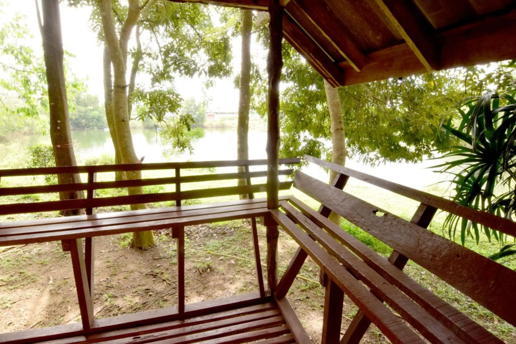 Aonang Lake Side Bungalow