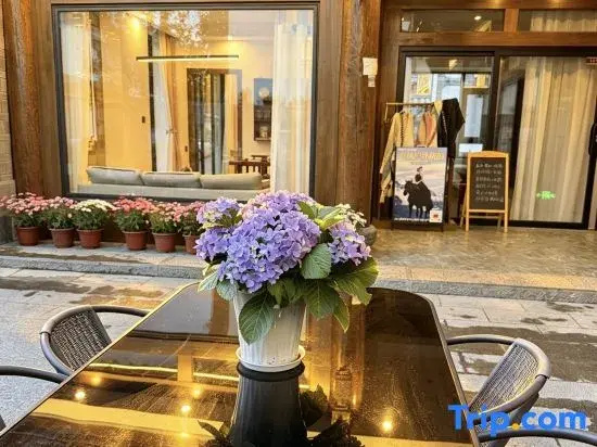 Lijiang Wenlin Beauty Residence (Lijiang Old Town Store)