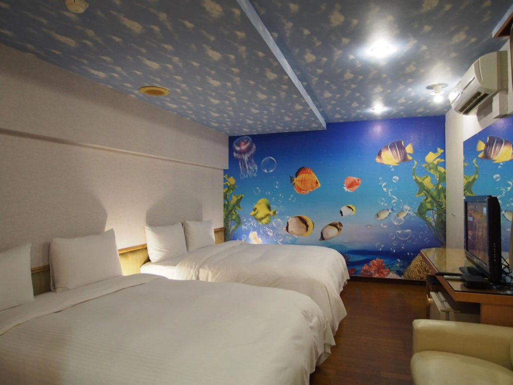 Day Chen Hotel — 4