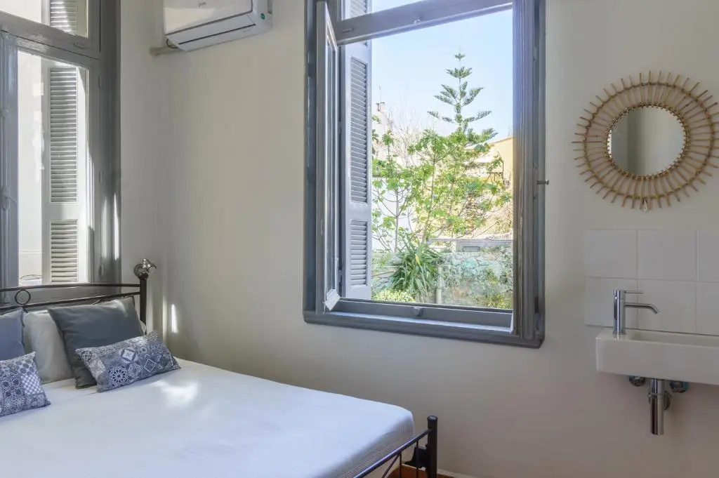 Superior Double room (full double bed)