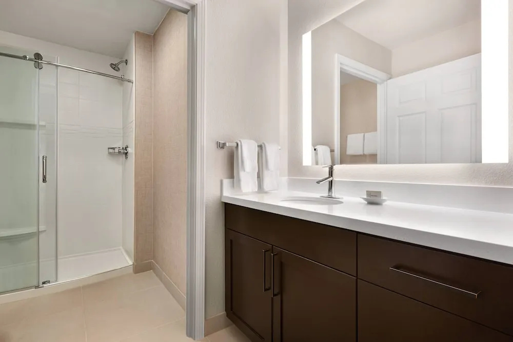 Residence Inn by Marriott Sacramento Folsom - Chambres