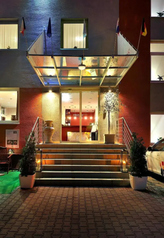 Premium Business Hotel Bratislava - фото 2