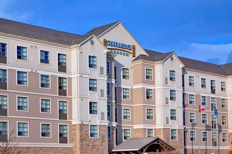 Staybridge Suites London by IHG - Chambres