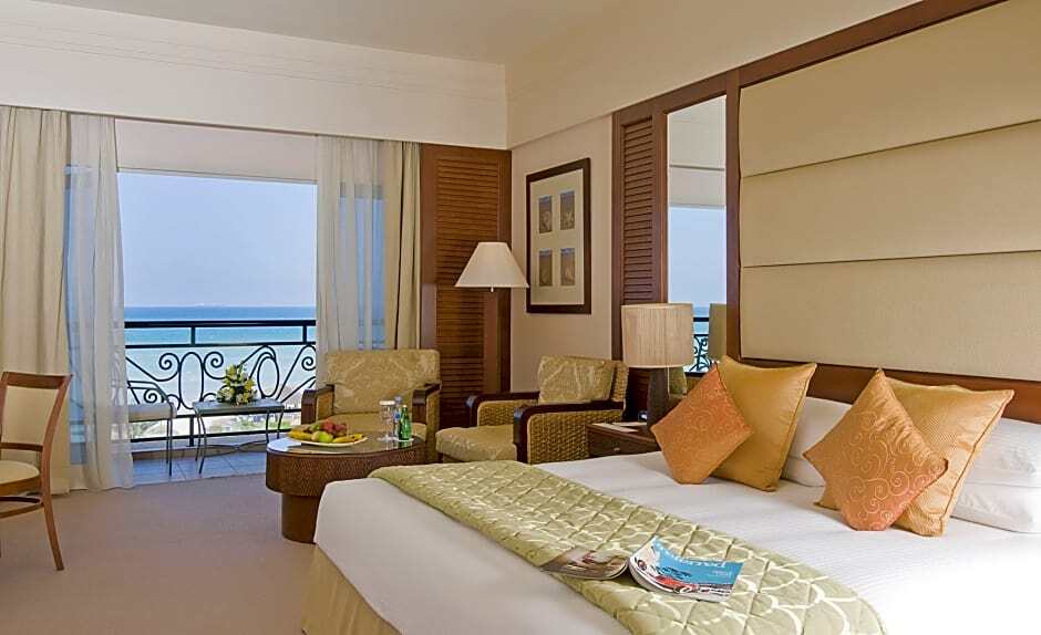 Danat Jebel Dhanna Resort